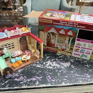 Calico Critters Cozy Cottage Starter Set - Multicolor